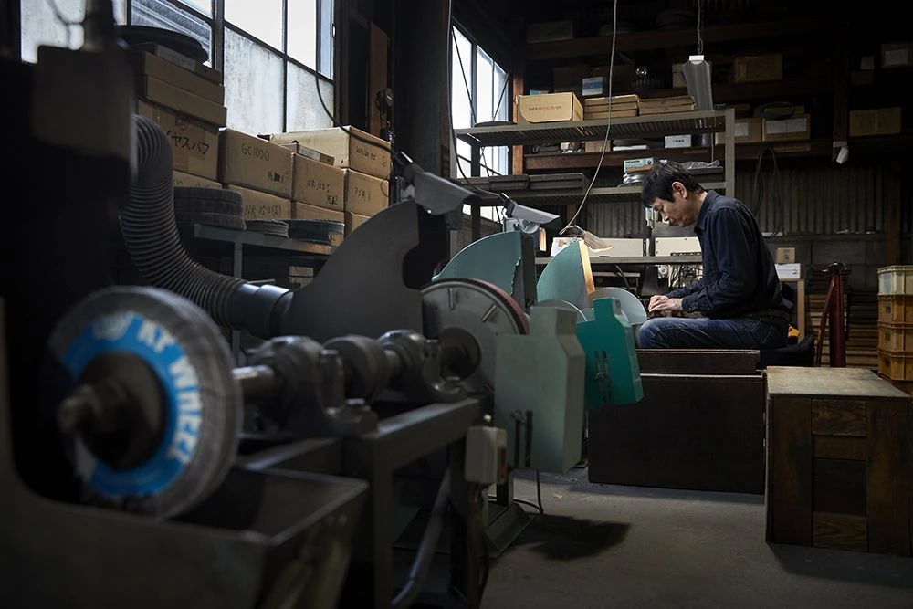 Minamoto Kotetsu 18cm Santoku By Yasuda Hamono (M100) - Image 16