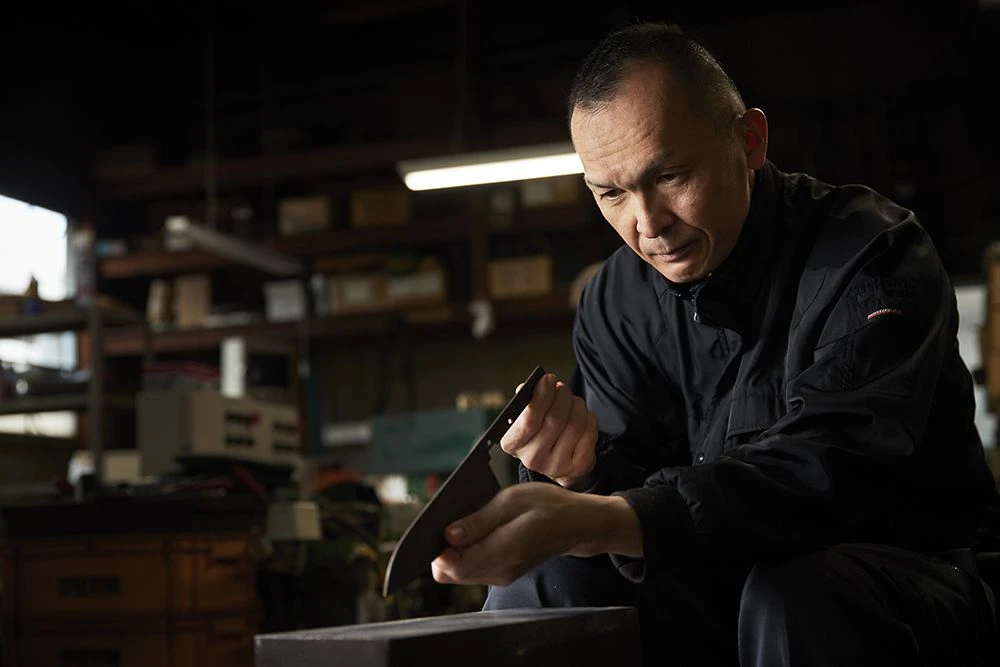 Minamoto Kotetsu 18cm Santoku By Yasuda Hamono (M100) - Image 17